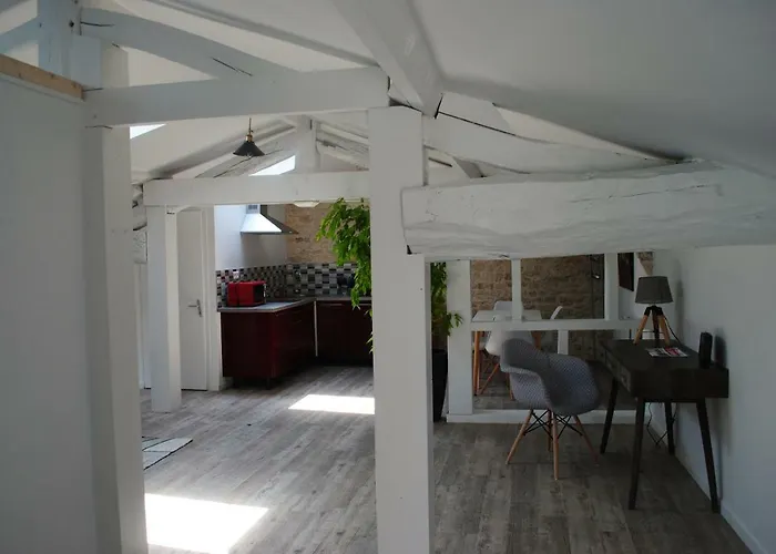 Ecurie De La Grange L'abbe Le Langon